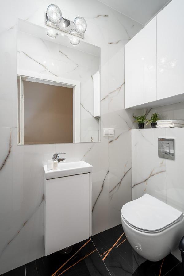 Your Apartments Okrzei 12 Warsawa Bagian luar foto
